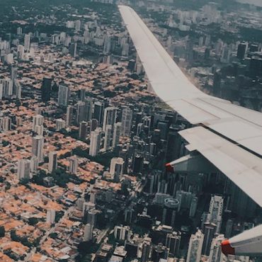 VUELO + HOTEL